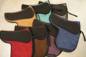 Grandeur Sattelunterlage DRESSUR - SONDERPOSTEN – Moosgummiauflagen mit Taschen
