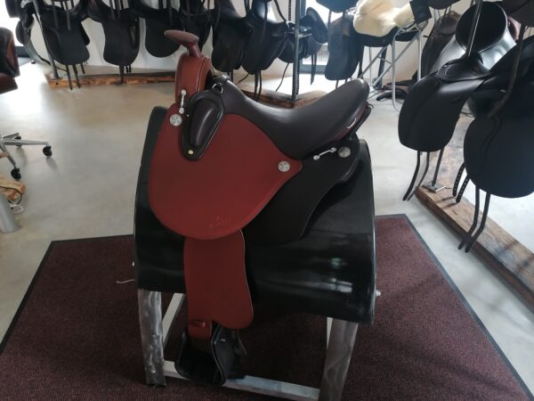 Sommer Evolution Western Worker - Wanderreitsattel mit Horn
